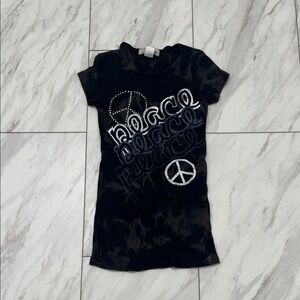 Vintage Havana Black Peace Graphic Tee